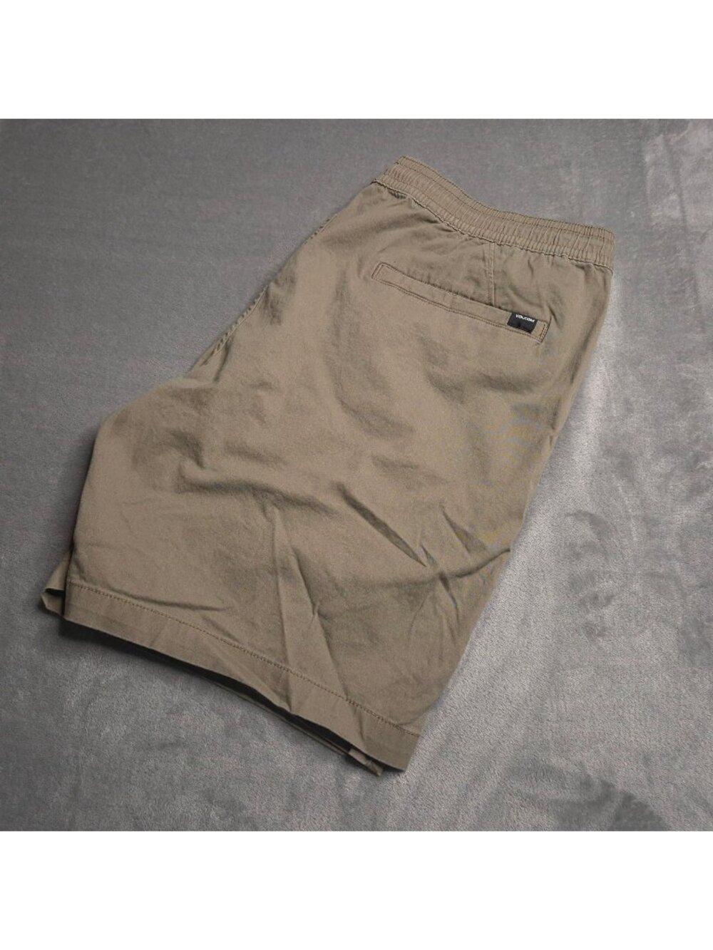 Volcom Mens Khaki Shorts XXL Relaxed Fit Elastic Drawstring Waist Pockets